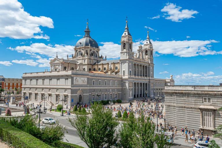 Luminoso Apartamento De Diseno En Paseo Imperial مدريد المظهر الخارجي الصورة